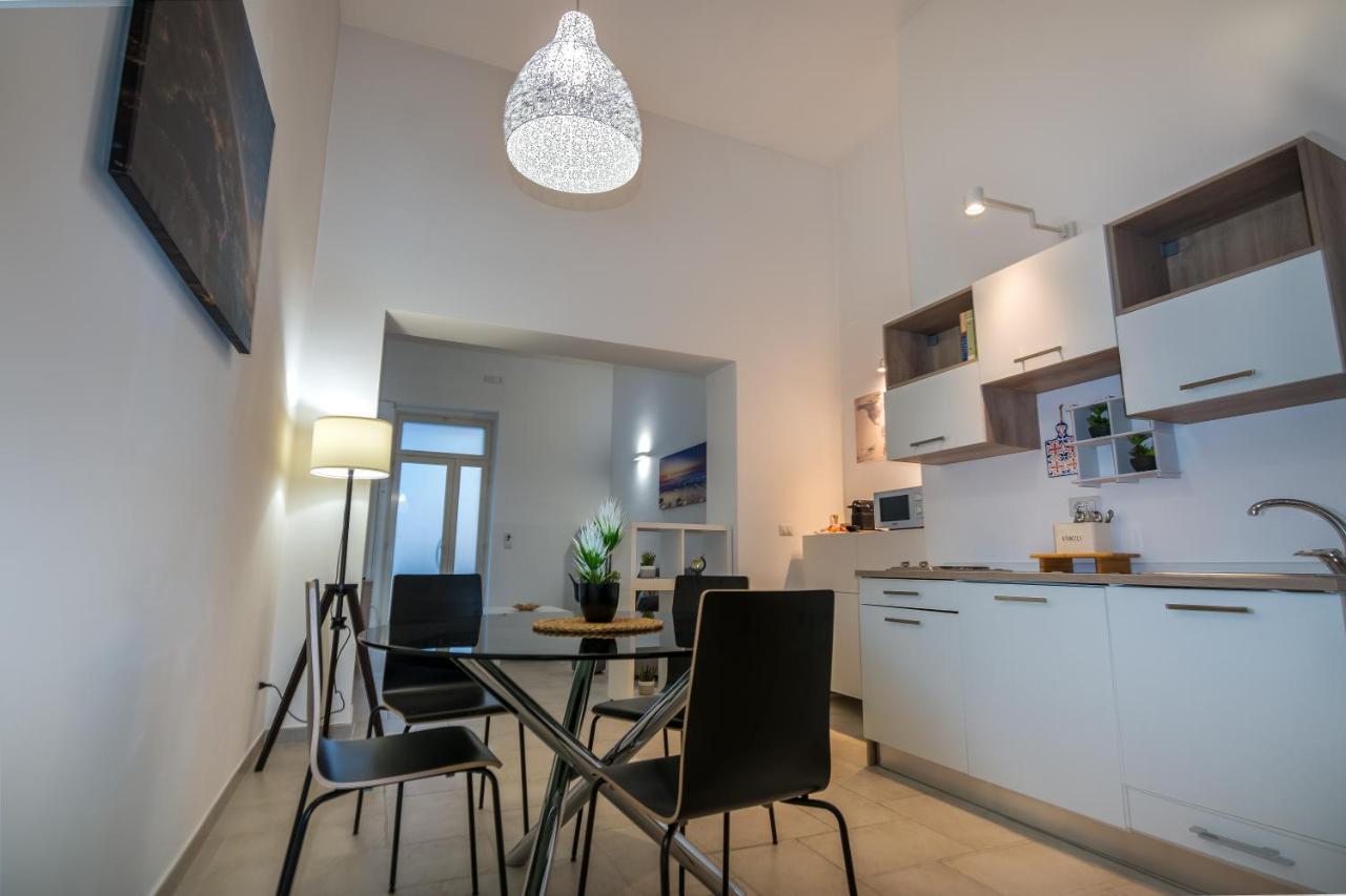De' Villanova House บรินดิซิ ภายนอก รูปภาพ