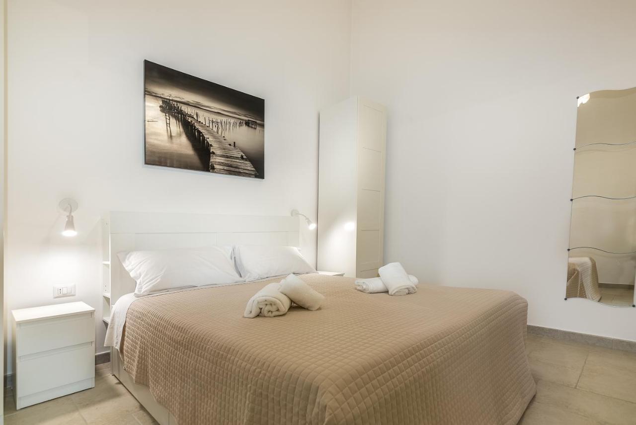 De' Villanova House บรินดิซิ ภายนอก รูปภาพ